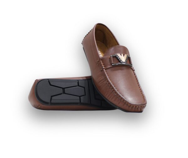 Armani Affair - Image 7