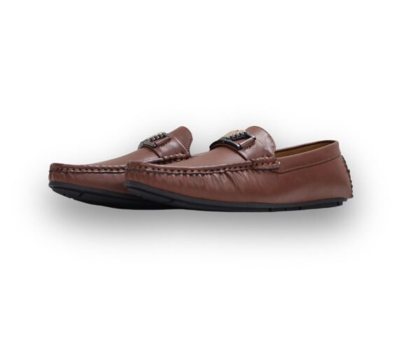 Armani Affair - Image 8